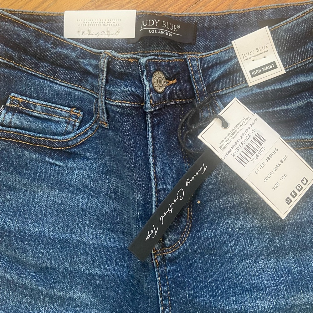 Judy Blue Jeans tummy control